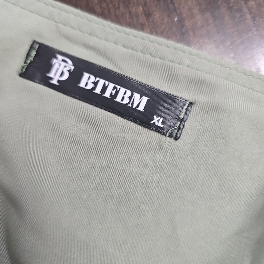 BTFBM womens dress sage green dot print sz XL short sleeves lined v neckline - Picture 5 of 6